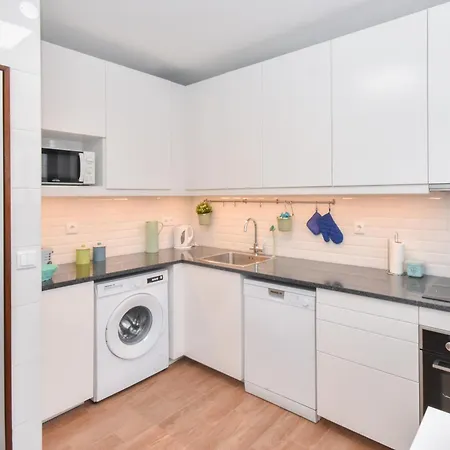 Beautiful Porto Gaia - Views, Metro & Free Parking * Vila Nova de Gaia
